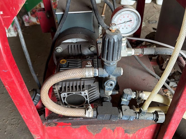sioux-dakota-series-hot-water-steam-cleaner-power-washer-image-7