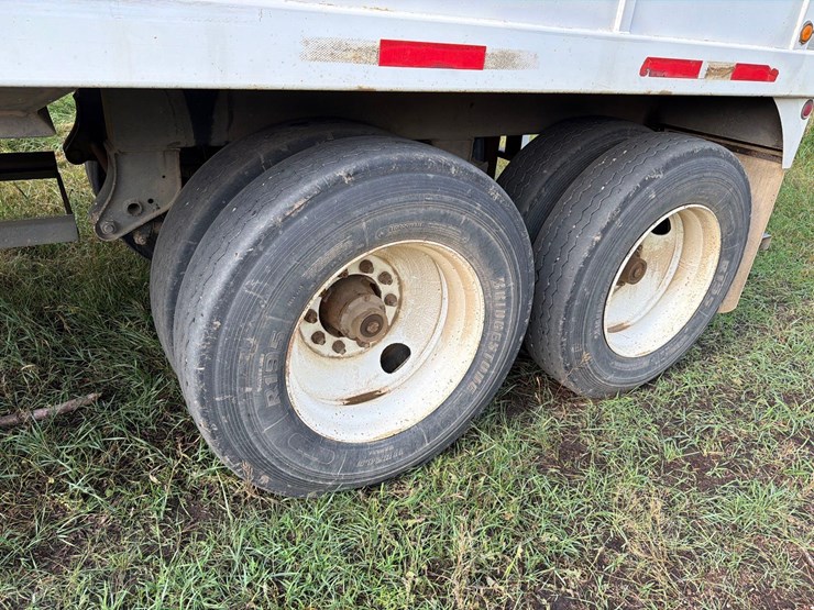 1999-maurer-32ft-semi-grain-trailer-image-20