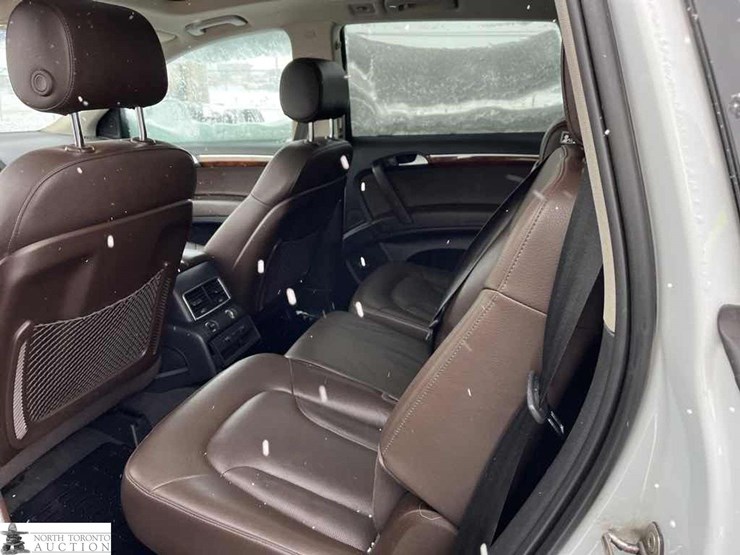 2014-audi-q7-image-15