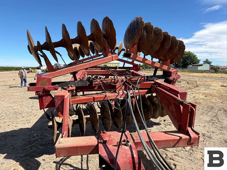 case-ih-770-image-12