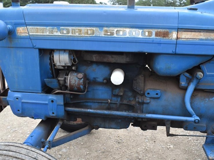 ford-5000-image-6