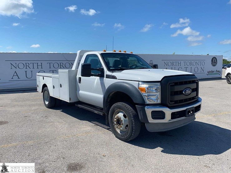 2012-ford-f550-image-3