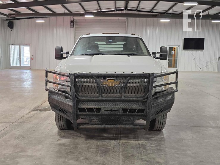 2013-2013-chevrolet-silverado-flatbed-truck-6591-image-7