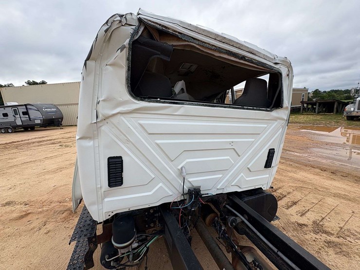 2009-international-durastar-4300-image-21