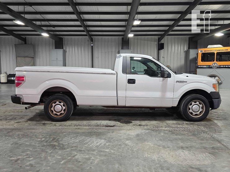 2010-ford-f150-xl-image-6