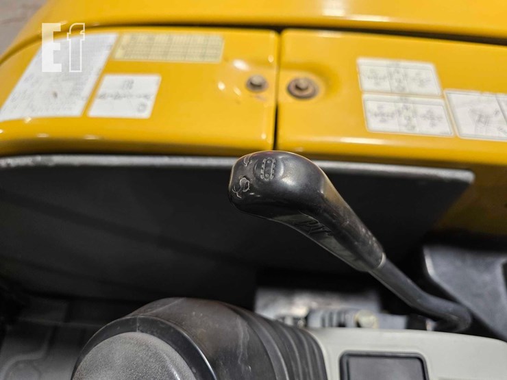 2019-caterpillar-303.5e2-cr-image-22