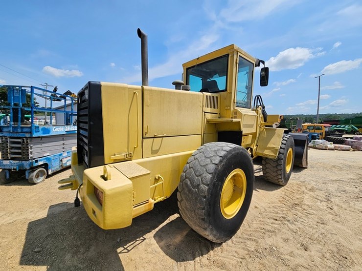 volvo-l90-image-5