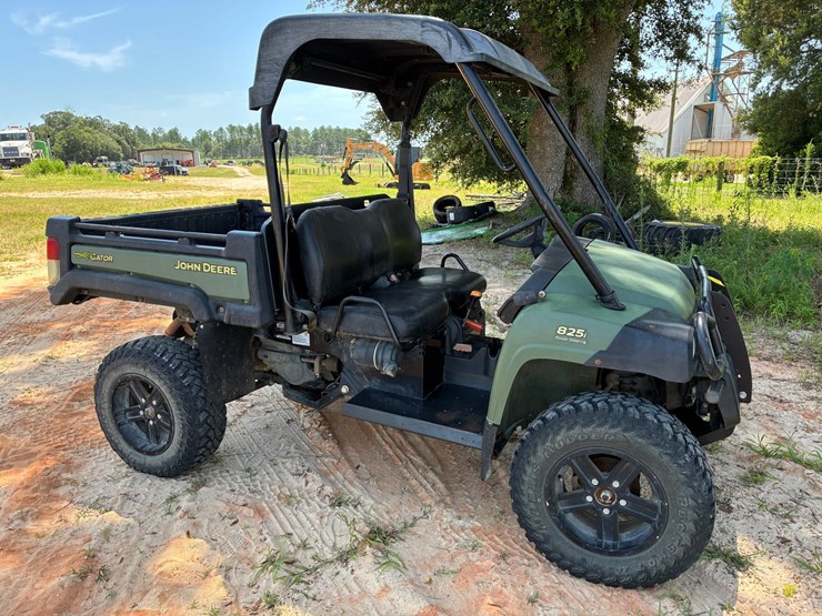 john-deere-gator-image-3