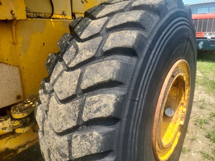 john-deere-744e-pay-loader-image-22
