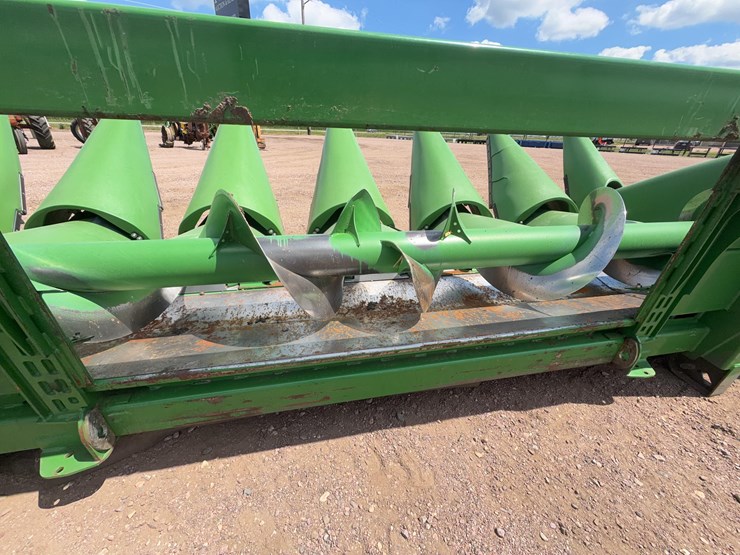 2009-john-deere-606c-image-15