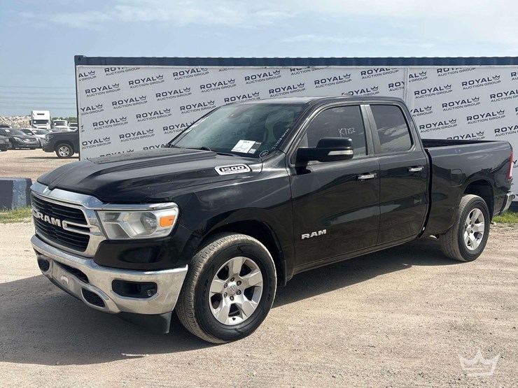2020-dodge-1500-image-1