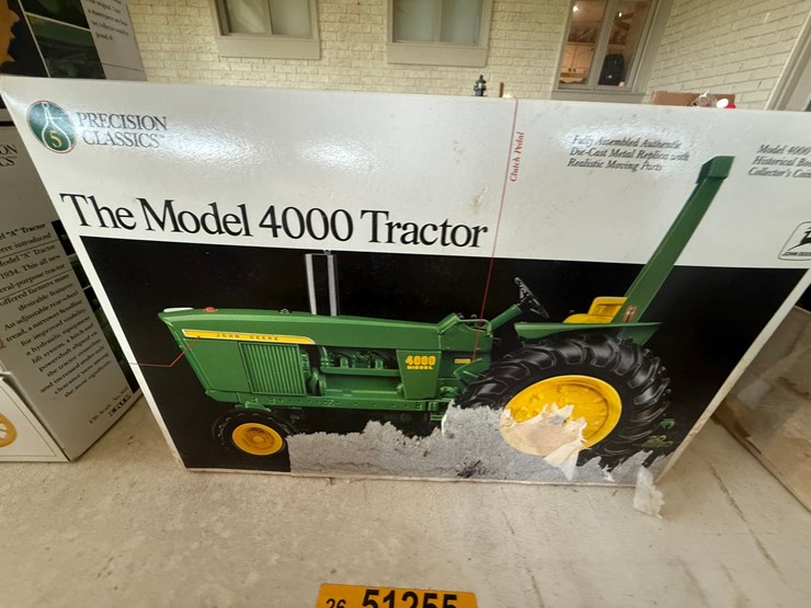john-deere-4000-image-12