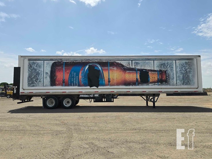 2002-strick-trailer-image-6