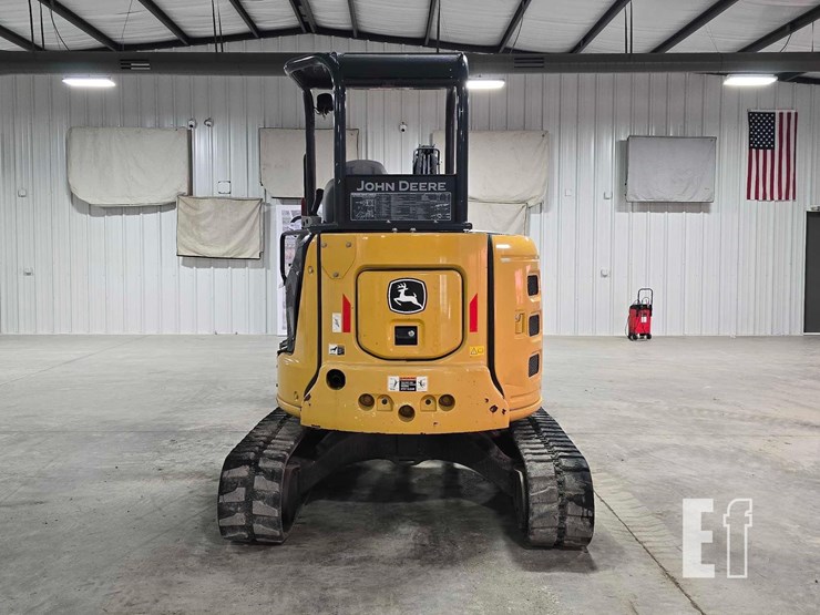 2021-deere-35g-image-8