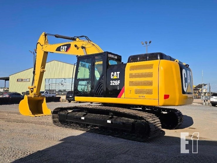2017-caterpillar-326fl-image-4