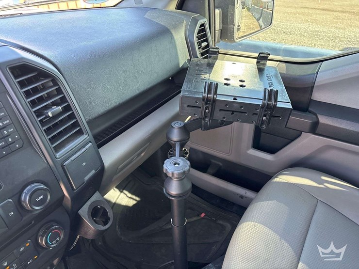 2016-ford-f150-image-18