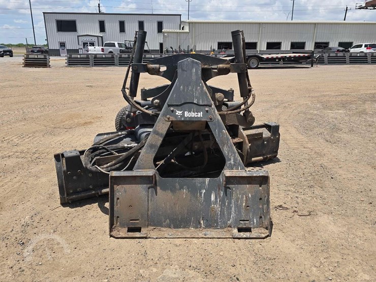 2015-bobcat-96-image-8