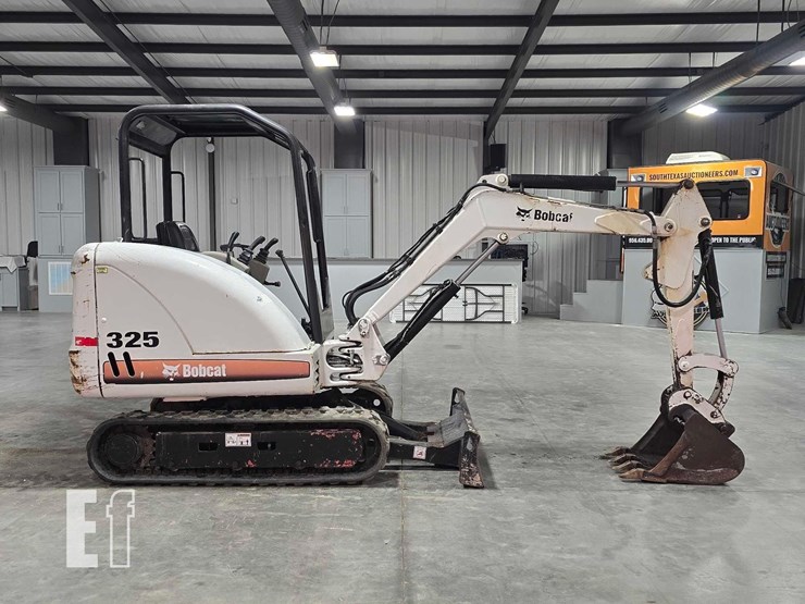 2008-bobcat-325g-image-5