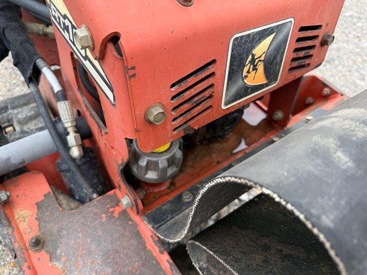 ditch-witch-rt16-image-61