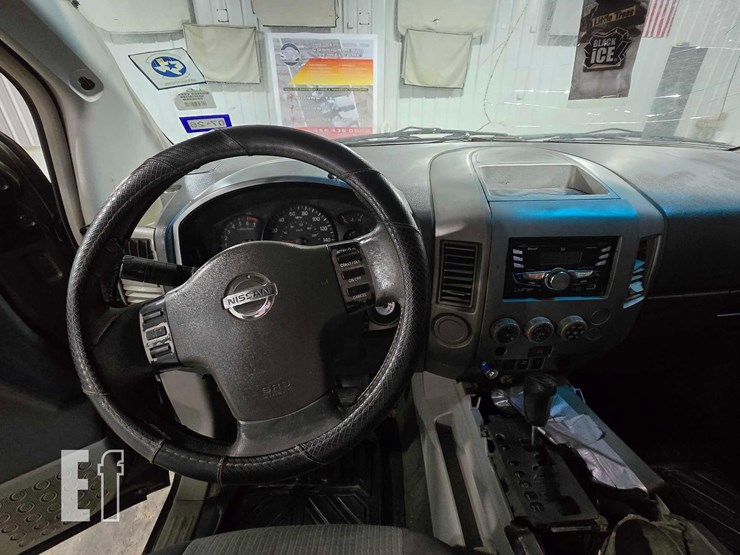 2004-nissan-titan-image-11