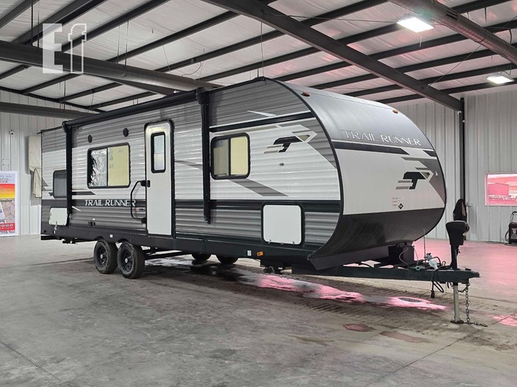 2022-heartland-trail-runner-25jm-image-2