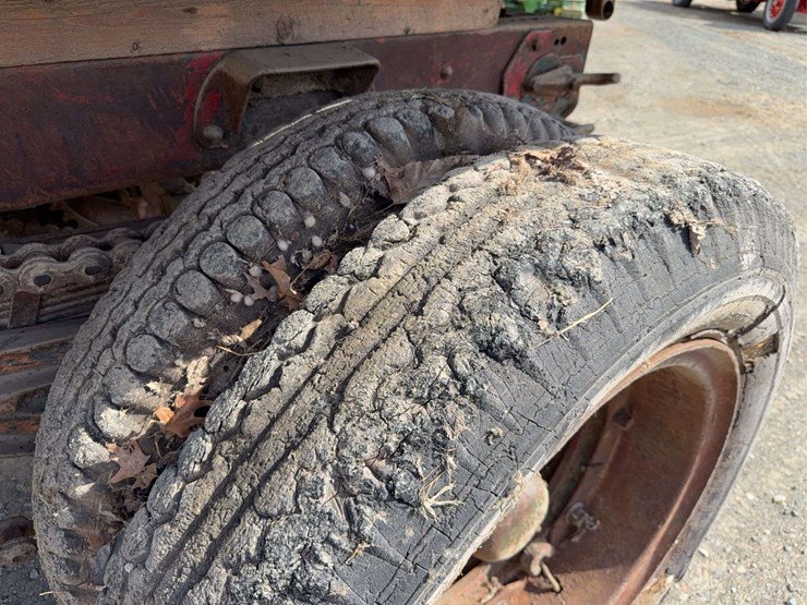 mack-c-cab-dump-truck-image-12