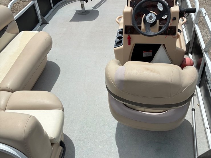 #20293-•-2018-suntracker-pontoon-boat-image-7
