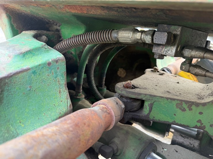 john-deere-4620-image-24