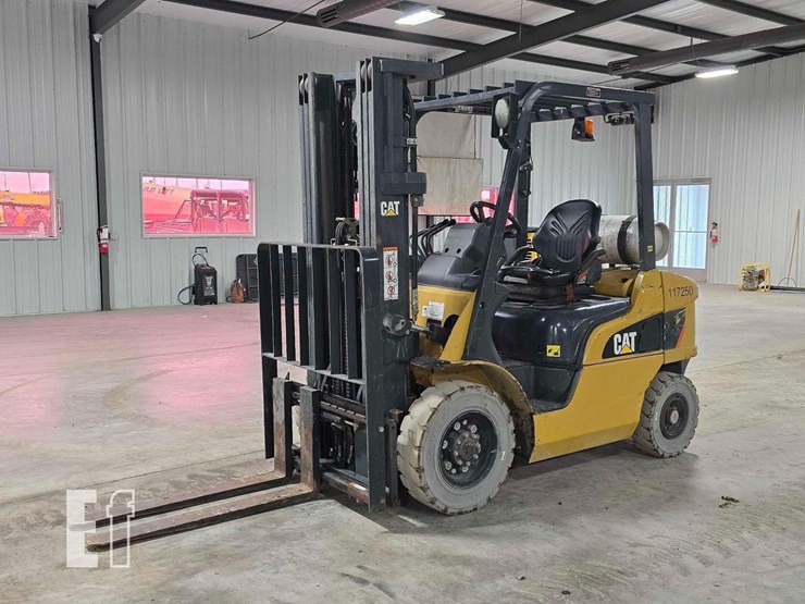 2020-caterpillar-gp25n-image-1