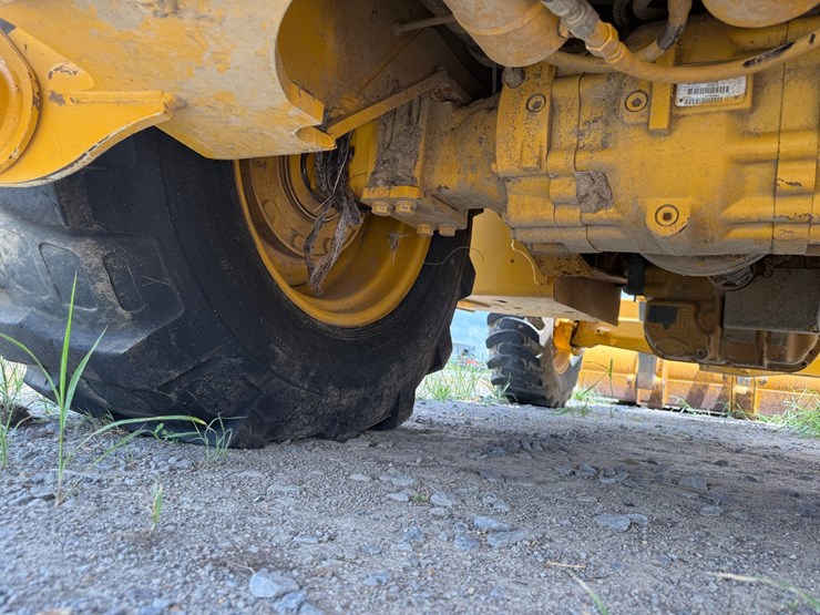 #43053-•-2024-john-deere-320p-backhoe-loader-1t0320pacrfx07150-inv#-43053-image-52