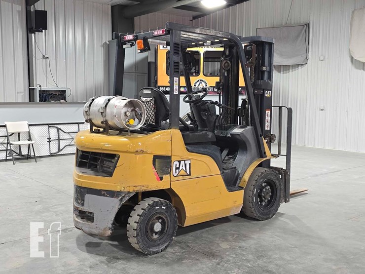 2020-caterpillar-gp25n-image-3