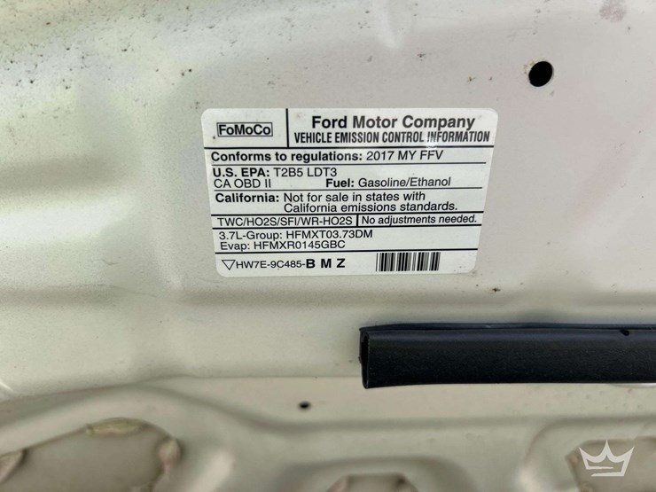 2016-ford-explorer-image-10