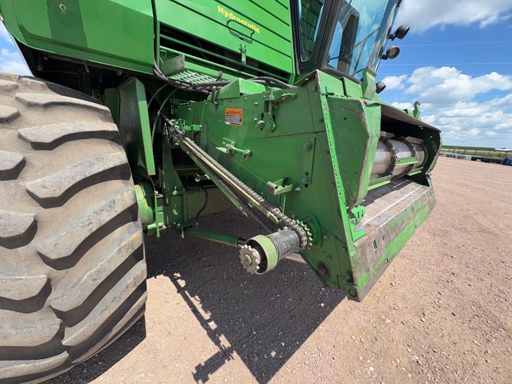1981-john-deere-8820-image-22