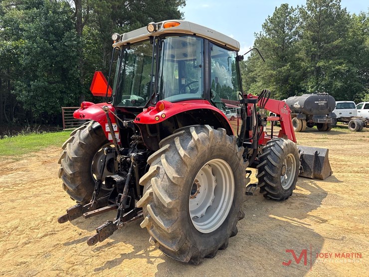 massey-ferguson-5445-image-2