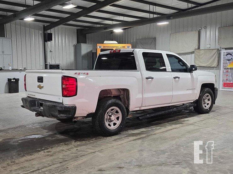 2015-chevrolet-silverado-1500-image-3