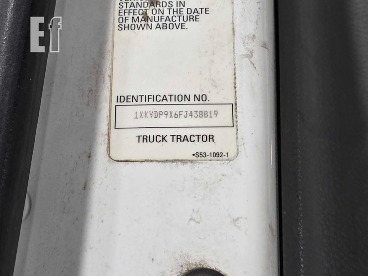 2015-kenworth-t680-image-29