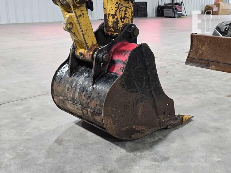 2022-caterpillar-306cr-image-11