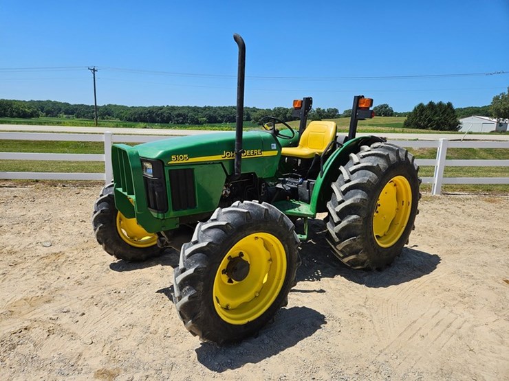 john-deere-5105-image-1