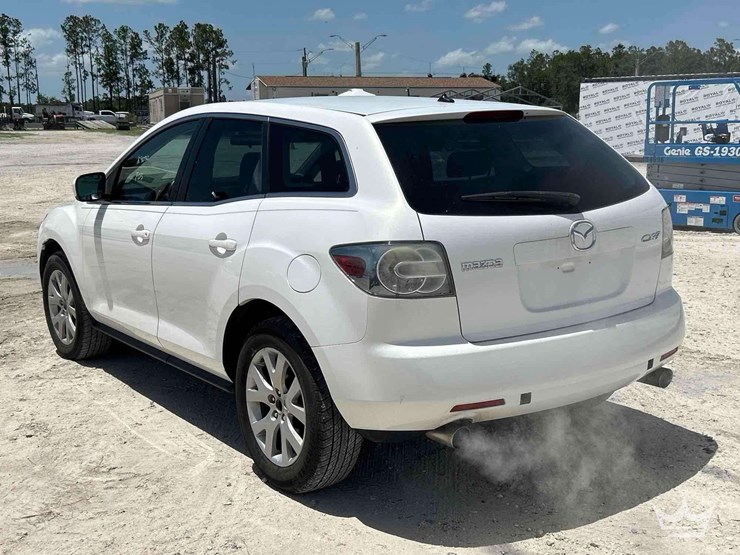 2018-mazda-cxz7-suv-image-4