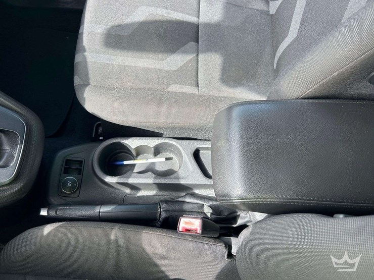 2015-ford-transit-connect-image-16