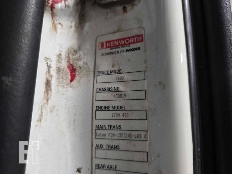 2015-kenworth-t680-image-27