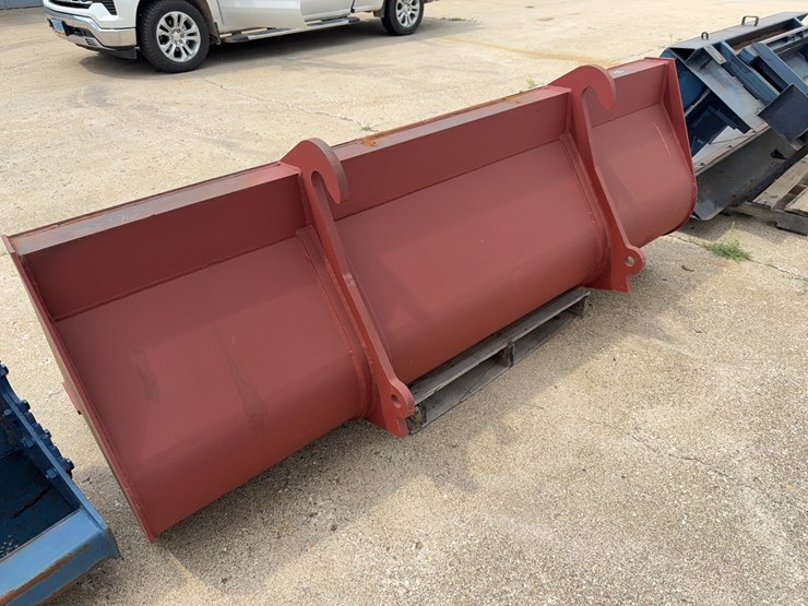 loader-bucket-image-4