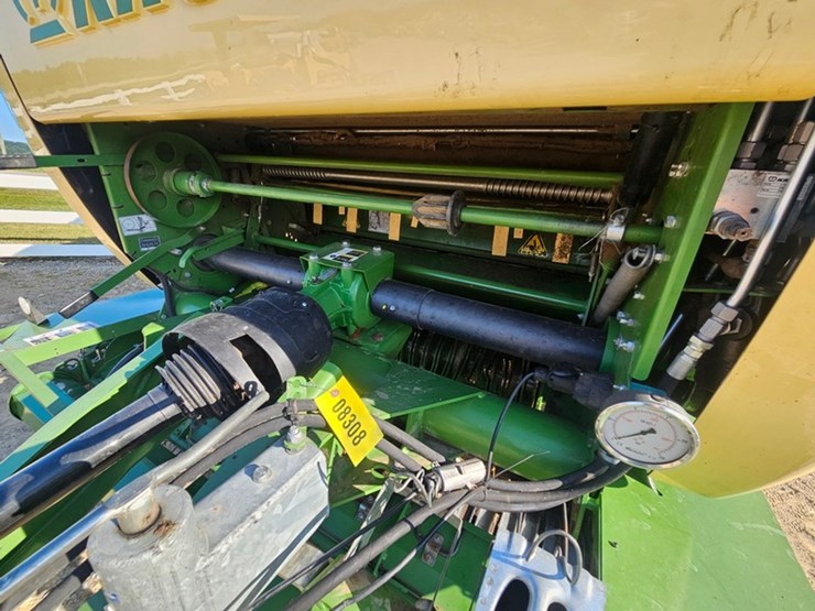 krone-comprima-v180xc-image-13