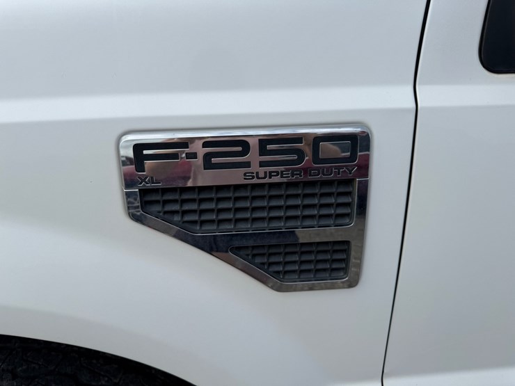 2008-ford-f250-image-71