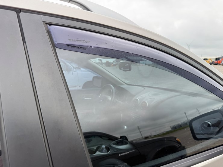 2010-nissan-rogue-image-43