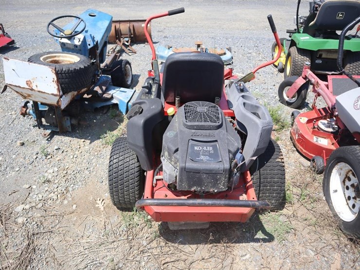 troybilt-zero-turn-mower-image-7
