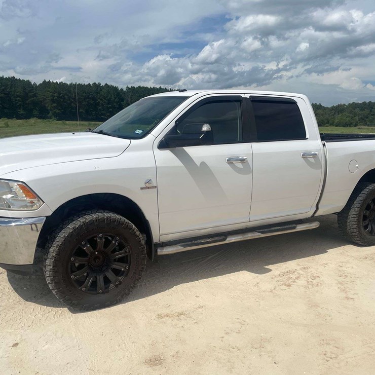 2013 DODGE 2500