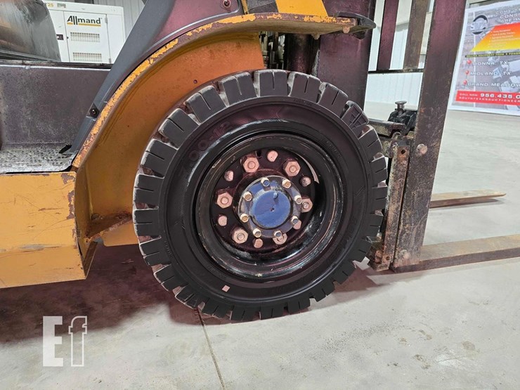 2018-caterpillar-gp25n-image-23