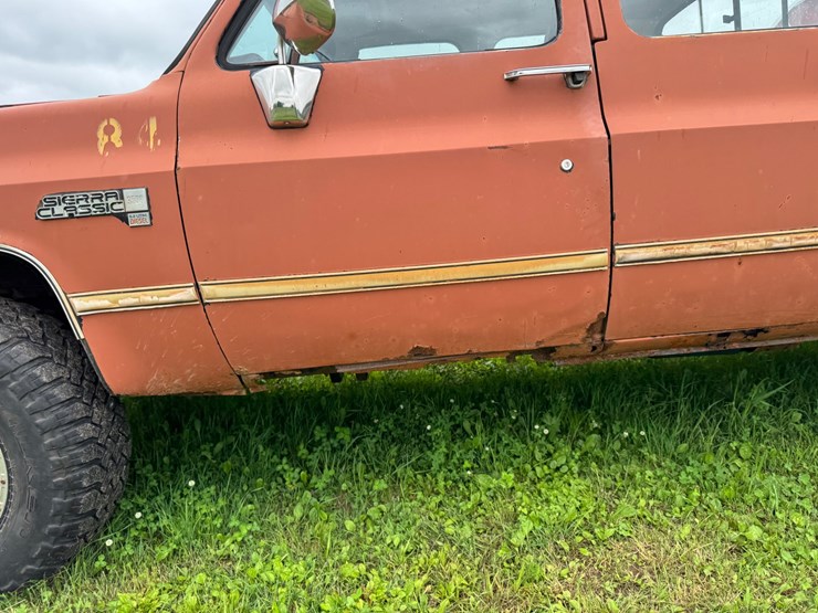 1986-gmc-3500-image-11