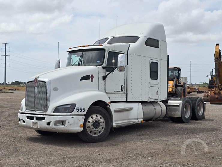 2009-kenworth-t660-image-1